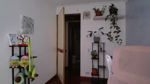 Laksmi online show from 06/11/26, 02:53