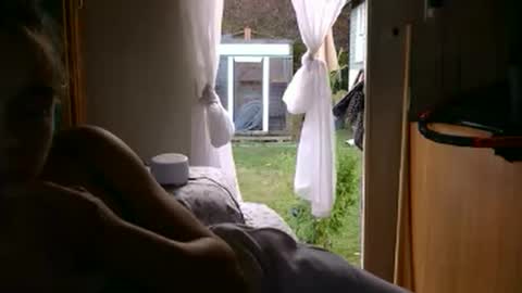 littleleo96 online show from 10/02/25, 11:56