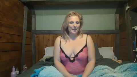 lisanixs online show from 01/13/25, 01:56
