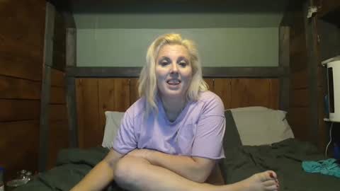 lisanixs online show from 02/08/25, 02:04