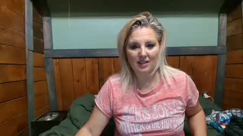 lisanixs online show from 11/13/25, 09:03