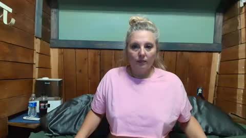 lisanixs online show from 05/04/26, 03:52