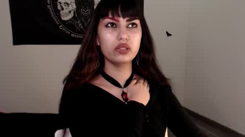 Snapshot of littleluciferrr chatting on 12/04/25, 12:42 Lucifer online show from 12/04/25, 12:42