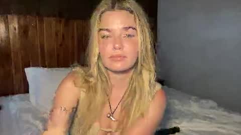 Marciabrady online show from 05/26/26, 09:27