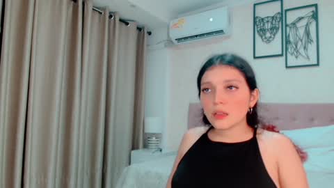 Sarahs Room online show from 12/14/24, 03:40