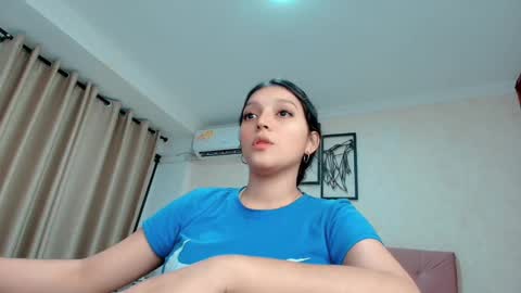 Sarahs Room online show from 03/05/25, 12:05