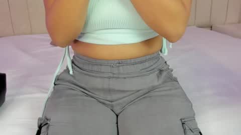 im olivia IG littleolivia01 online show from 01/09/25, 01:13