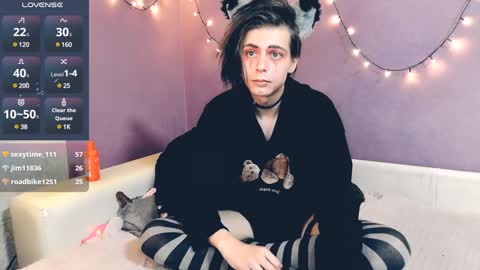 Felix online show from 02/01/25, 10:23