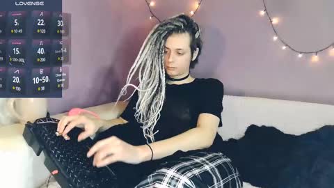 Felix online show from 03/08/25, 02:08
