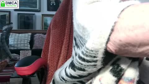 Snapshot of littlepistol chatting on 01/08/25, 04:11 Miss D Shows Mon Wed Fri online show from 01/08/25, 04:11