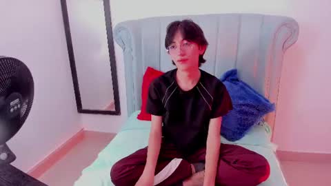 Snapshot of littleprince_ chatting on 06/22/26, 10:07 PRINCE online show from 06/22/26, 10:07