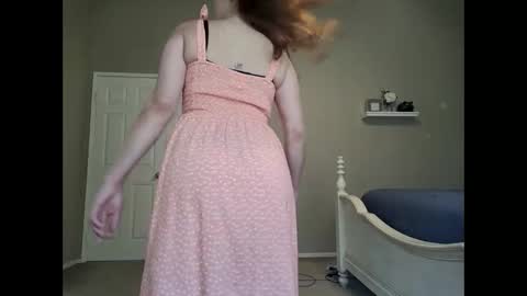 littlered_6969 online show from 05/21/26, 08:38