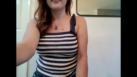 littlered_6969 online show from 06/09/26, 09:59