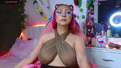 Ruby Rouse online show from 10/31/25, 02:34