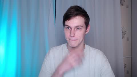 Sonnenschein online show from 01/28/25, 01:39