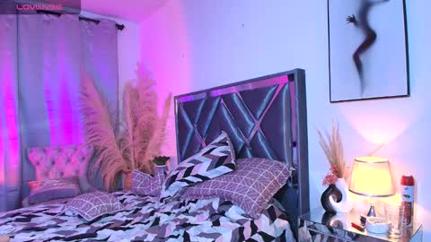 Snapshot of littlesexyrubi chatting on 11/25/25, 05:51 LITTLE SEXY RUBY online show from 11/25/25, 05:51