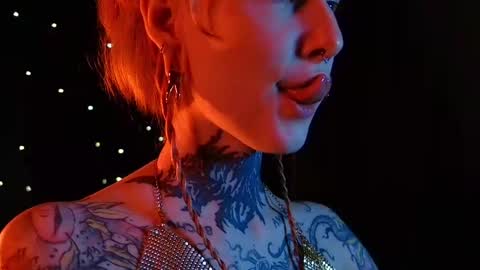 Niki  free tg channel with some photos gifs and info about streams  online show from 02/10/25, 01:35