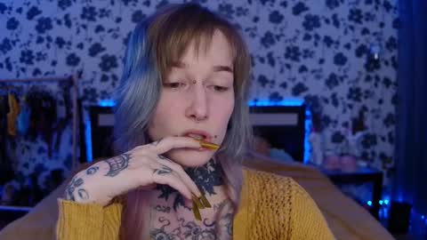 Niki  free tg channel with some photos gifs and info about streams  online show from 09/27/25, 03:28