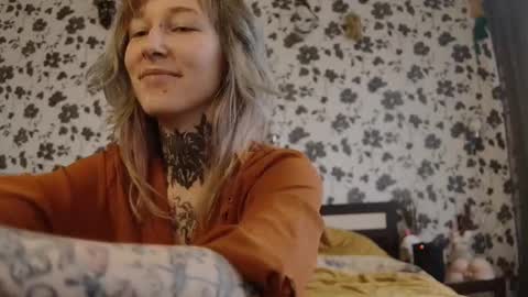 Niki  free tg channel with some photos gifs and info about streams  online show from 10/14/25, 08:59