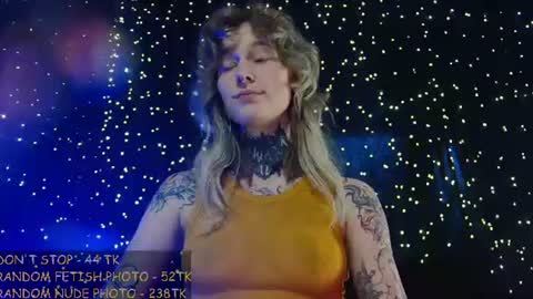 Niki  free tg channel with some photos gifs and info about streams  online show from 06/11/26, 10:13