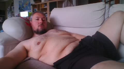Snapshot of littlesubbear chatting on 07/10/26, 04:31 littlesubbear online show from 07/10/26, 04:31