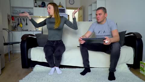 Snapshot of littlesweettifany chatting on 10/30/25, 12:50 Little Tifany online show from 10/30/25, 12:50