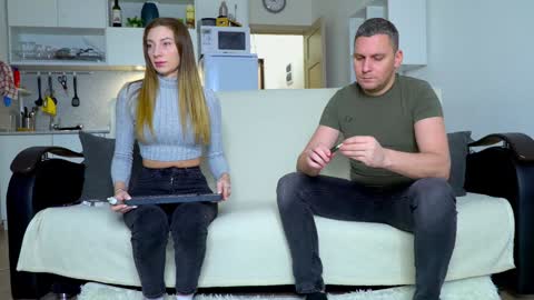 Snapshot of littlesweettifany chatting on 12/04/25, 11:19 Little Tifany online show from 12/04/25, 11:19