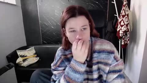 Viki online show from 10/25/25, 07:16