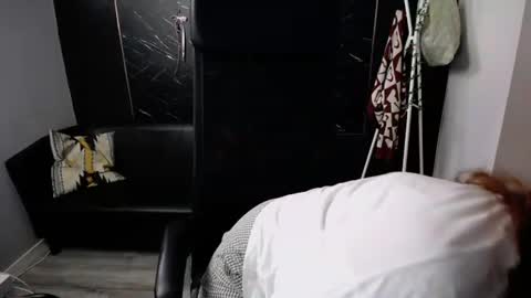 Viki online show from 07/21/26, 04:59