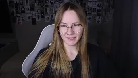 Eliana online show from 06/20/26, 07:33