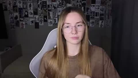 Eliana online show from 06/30/26, 06:58