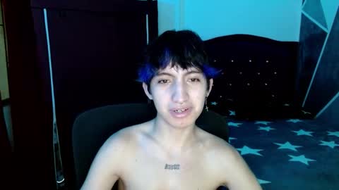 Snapshot of littlextrem chatting on 11/03/25, 01:19 Eros online show from 11/03/25, 01:19