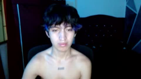 Snapshot of littlextrem chatting on 11/18/25, 04:17 Eros online show from 11/18/25, 04:17