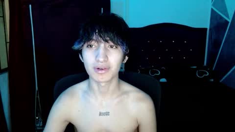 Snapshot of littlextrem chatting on 12/15/25, 07:56 Eros online show from 12/15/25, 07:56