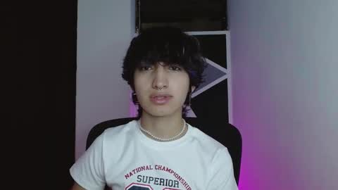 Snapshot of littlextrem chatting on 02/20/26, 02:41 Eros online show from 02/20/26, 02:41