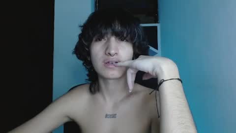 Snapshot of littlextrem chatting on 05/31/26, 01:36 Eros online show from 05/31/26, 01:36