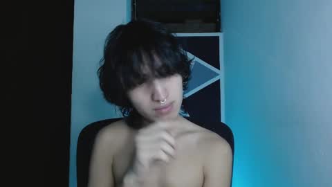Snapshot of littlextrem chatting on 06/09/26, 03:29 Eros online show from 06/09/26, 03:29
