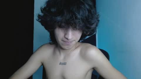Snapshot of littlextrem chatting on 06/25/26, 05:12 Eros online show from 06/25/26, 05:12