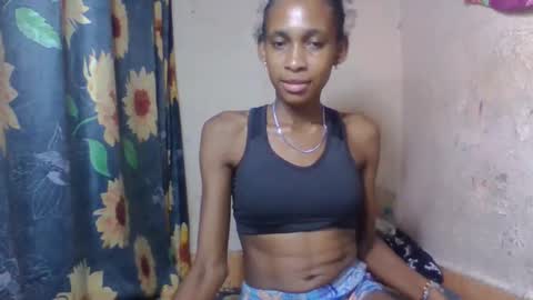 Snapshot of littleyanah chatting on 02/03/26, 09:31 yanah online show from 02/03/26, 09:31