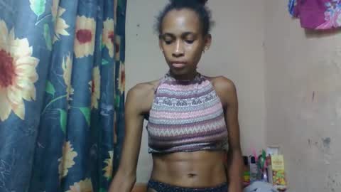 Snapshot of littleyanah chatting on 03/02/26, 07:21 yanah online show from 03/02/26, 07:21