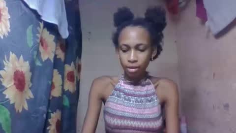 Snapshot of littleyanah chatting on 04/08/26, 06:13 yanah online show from 04/08/26, 06:13