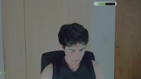 Snapshot of littlezhalem chatting on 11/17/25, 01:22 littlezhalem online show from 11/17/25, 01:22