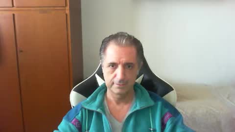 Snapshot of liuk53 chatting on 04/25/26, 12:41 liuk53 online show from 04/25/26, 12:41