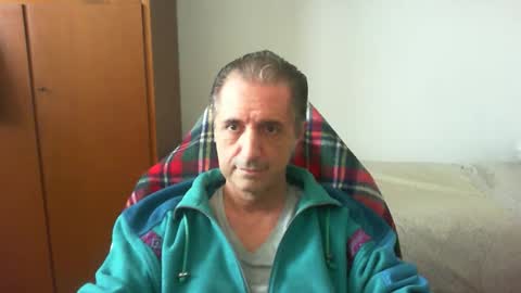 Snapshot of liuk53 chatting on 04/30/26, 12:33 liuk53 online show from 04/30/26, 12:33