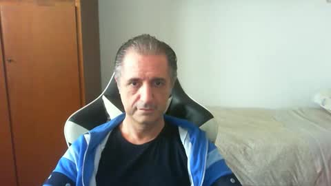 Snapshot of liuk53 chatting on 05/06/26, 01:05 liuk53 online show from 05/06/26, 01:05