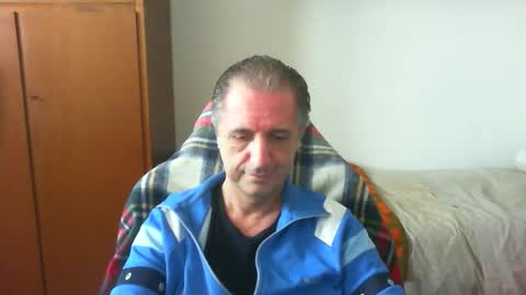 Snapshot of liuk53 chatting on 05/09/26, 02:11 liuk53 online show from 05/09/26, 02:11