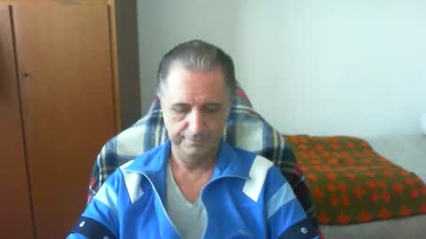 Snapshot of liuk53 chatting on 05/16/26, 02:38 liuk53 online show from 05/16/26, 02:38