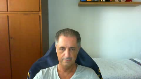 Snapshot of liuk53 chatting on 06/28/26, 11:27 liuk53 online show from 06/28/26, 11:27