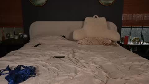Liv and Drew online show from 06/27/26, 12:59