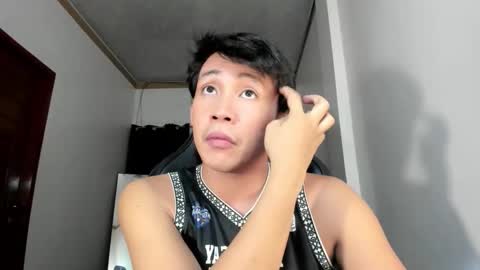 livcumer02 online show from 09/12/25, 03:12